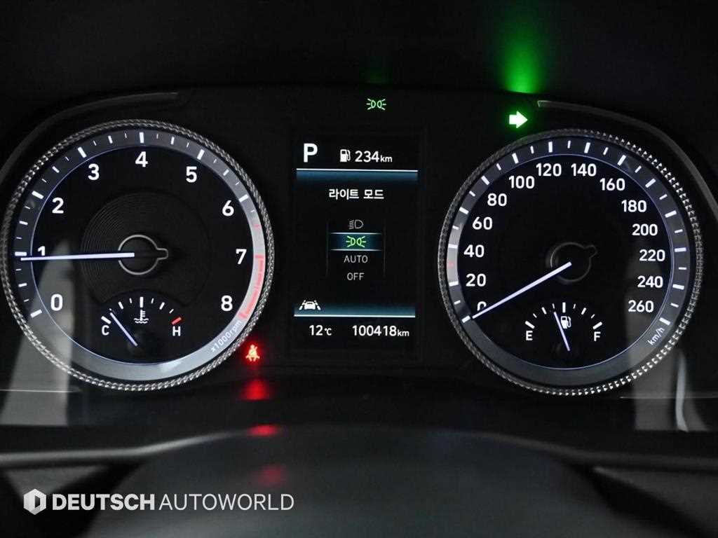 HYUNDAI Sonata - Vista 8