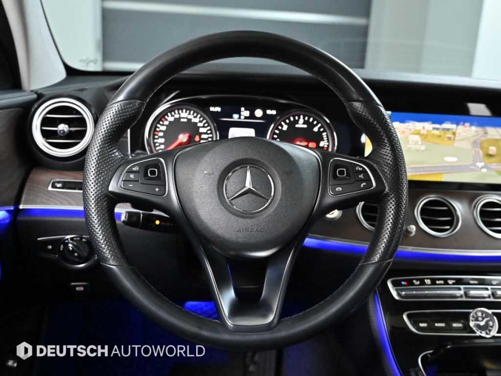 Mercedes Benz E class 2017 Negro - Importación desde Corea - HF Imports Iquique - Foto 13