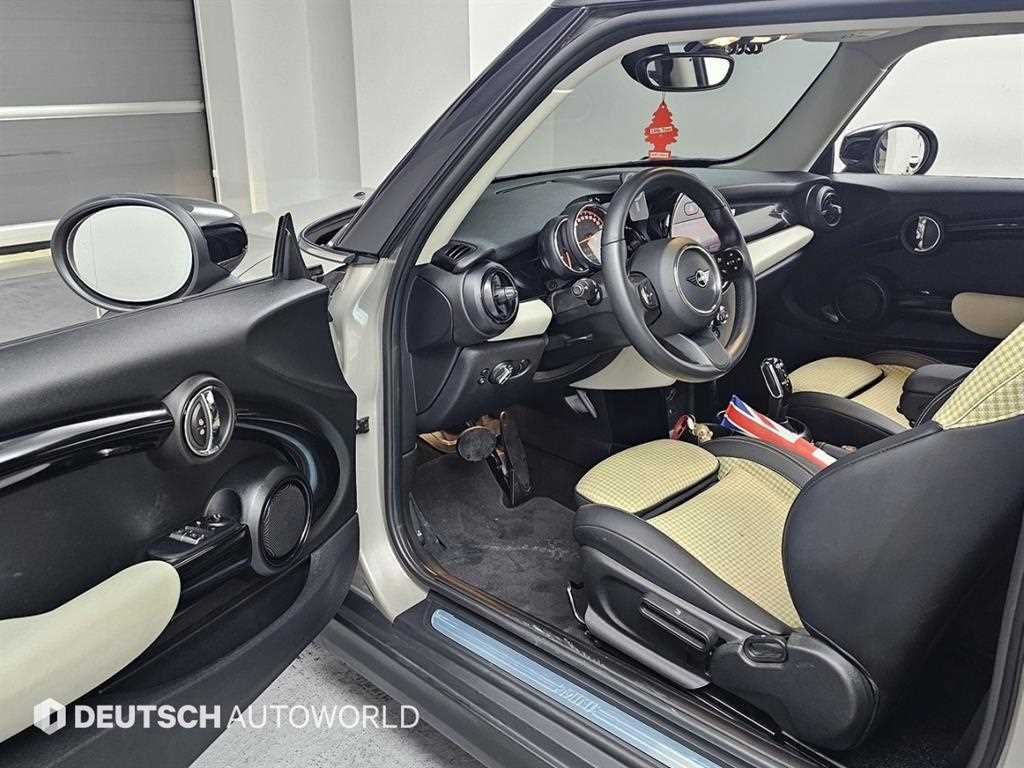 Mini Cooper - Vista 11