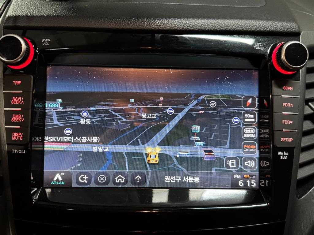 Ssangyong Tivoli - Vista 11