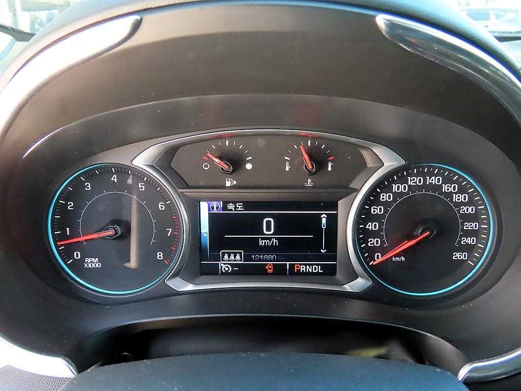 Chevrolet Malibu - Vista 9