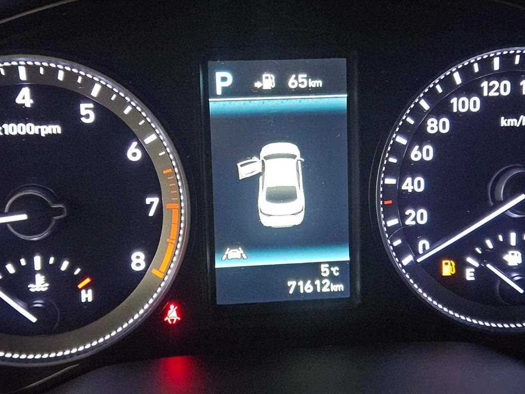 HYUNDAI Grandeur - Vista 9