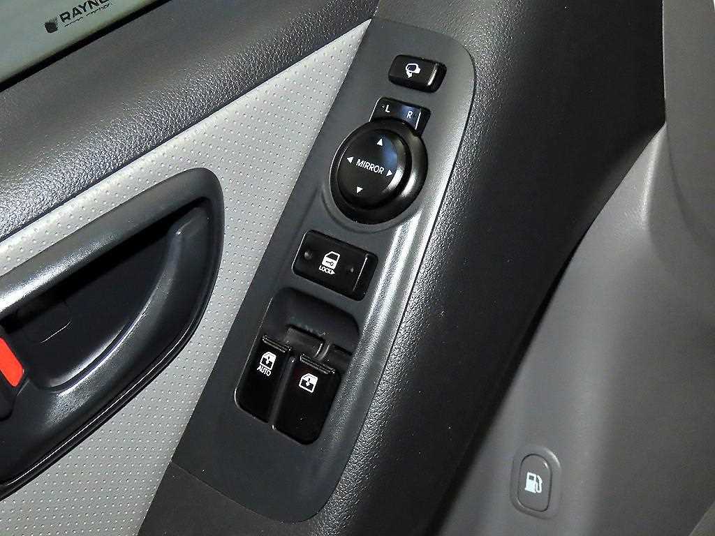 HYUNDAI Starex - Vista 12