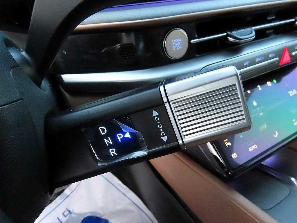 HYUNDAI Grandeur - Vista 11