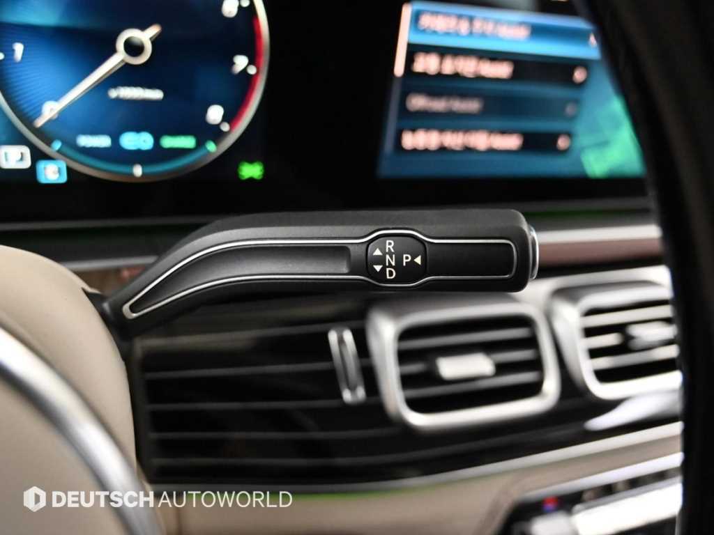 Mercedes Benz GLS Class - Vista 9