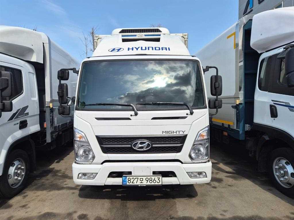 medium and large cargo truck - Vista 2