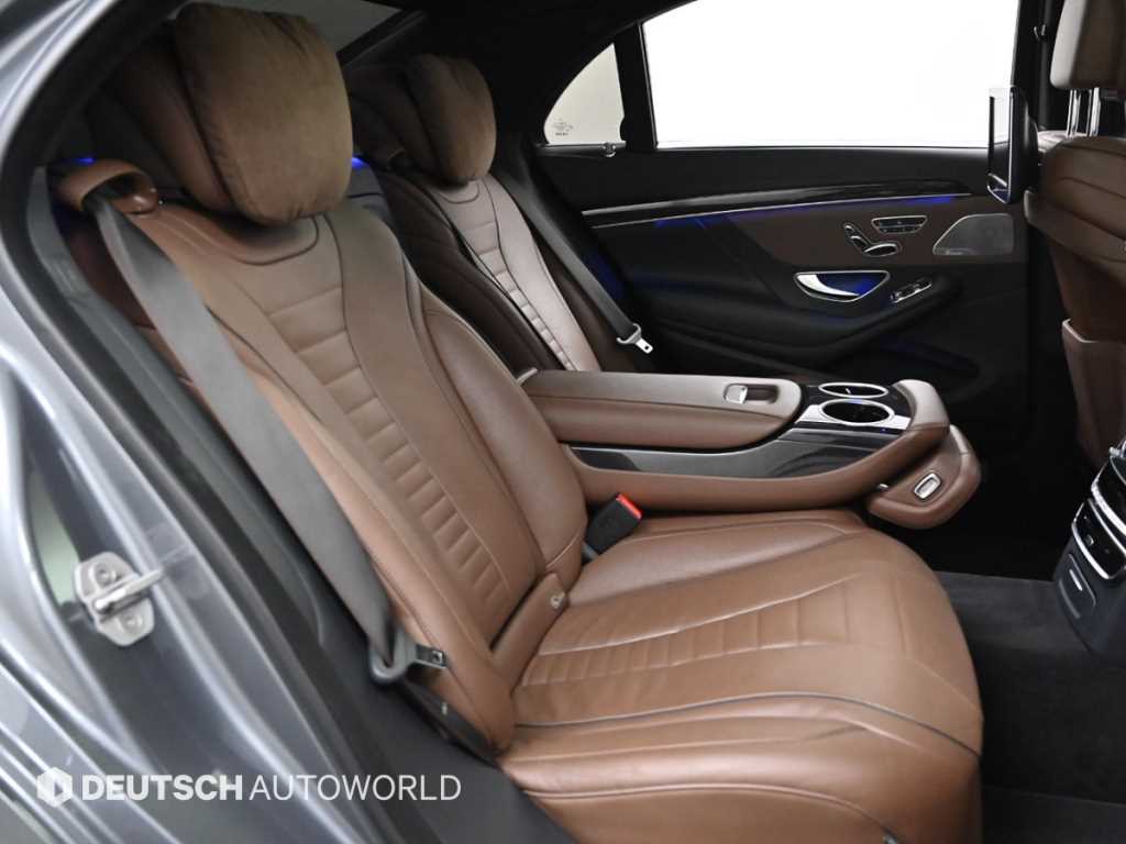 Mercedes Benz S Class - Vista 12