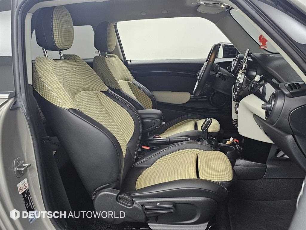 Mini Cooper - Vista 10