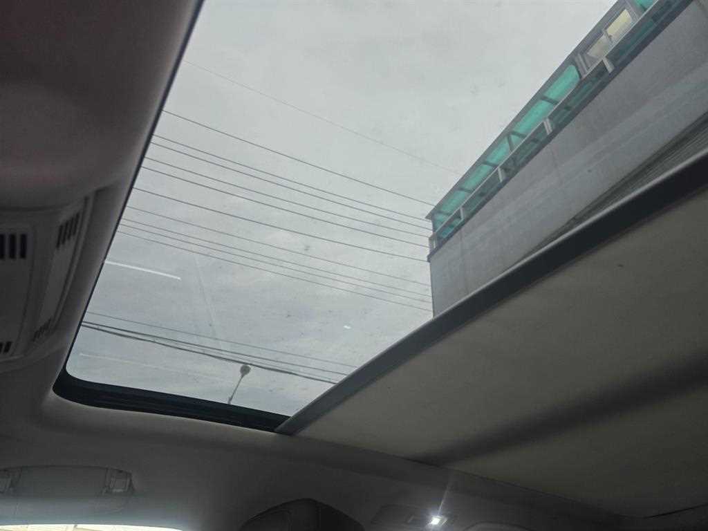 Volkswagen Tiguan 2018 Plateado - Importación desde Corea - HF Imports Iquique - Foto 14