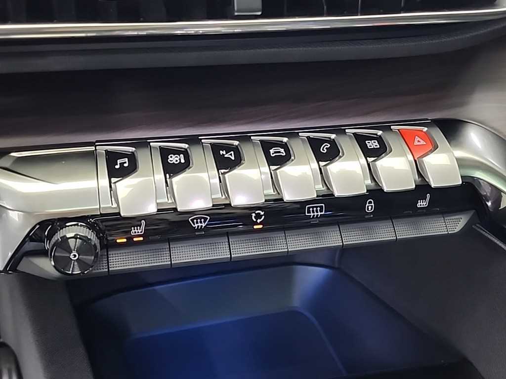 Peugeot 3008 2024 Negro - Importación desde Corea - HF Imports Iquique - Foto 16