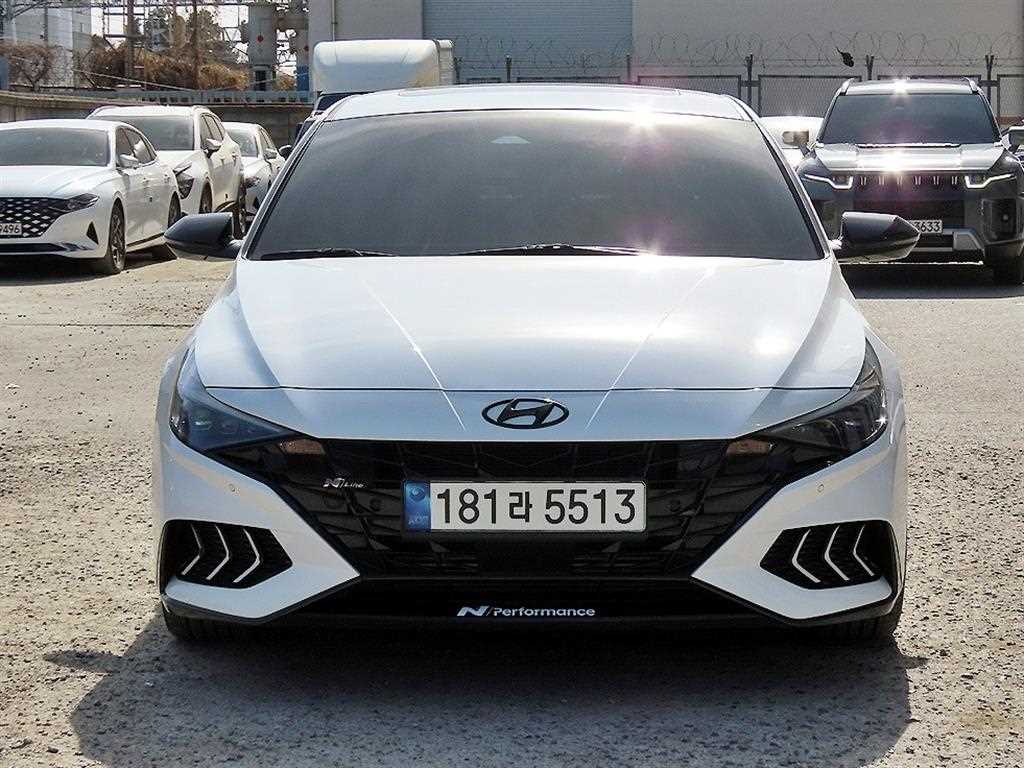 HYUNDAI Avante 2022 Blanco - Importación desde Corea - HF Imports Iquique - Foto 1