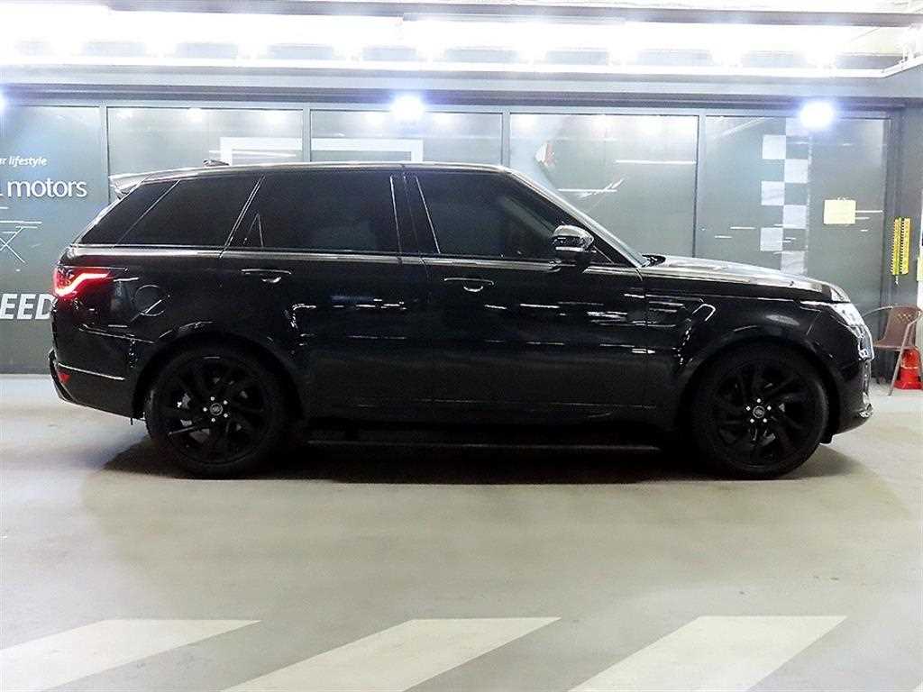 Land Rover Range Rover Sports - Vista 3