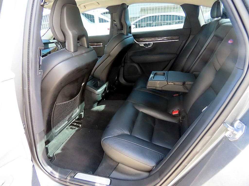 Volvo S90 - Vista 5