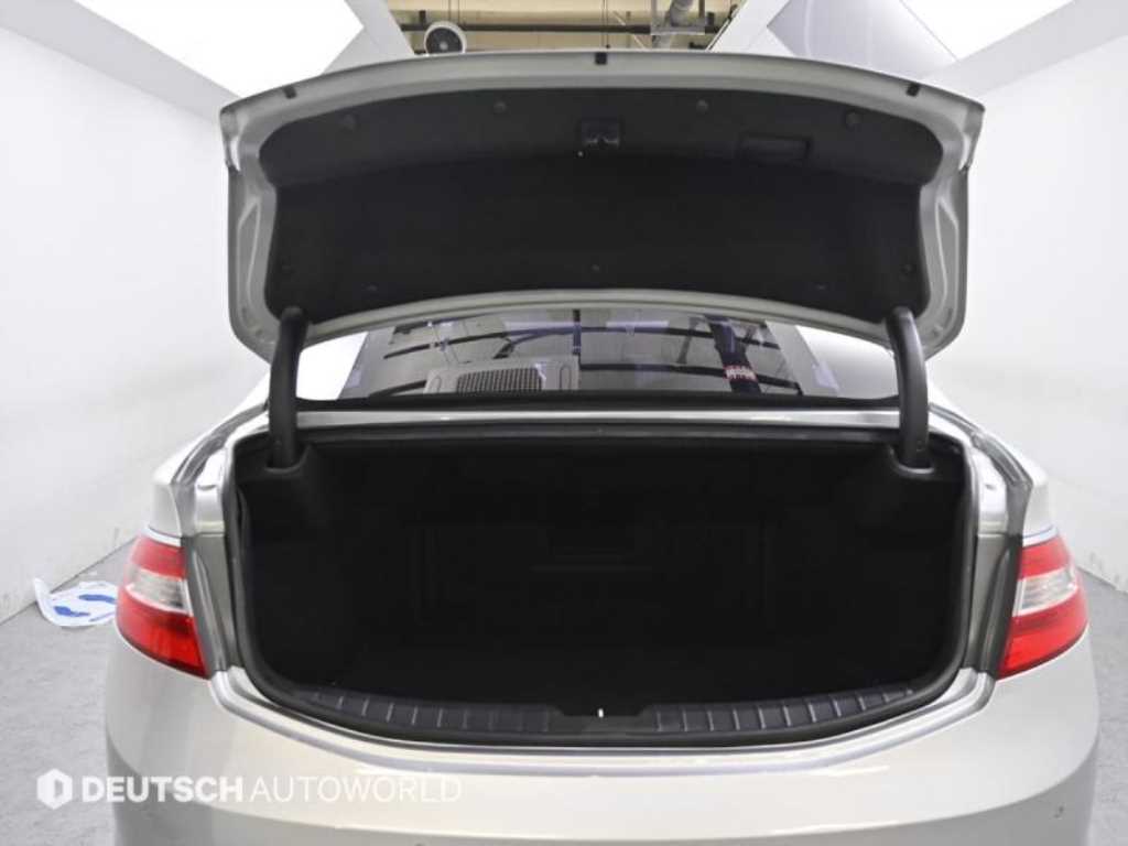 HYUNDAI Grandeur 2014 Gris - Importación desde Corea - HF Imports Iquique - Foto 20