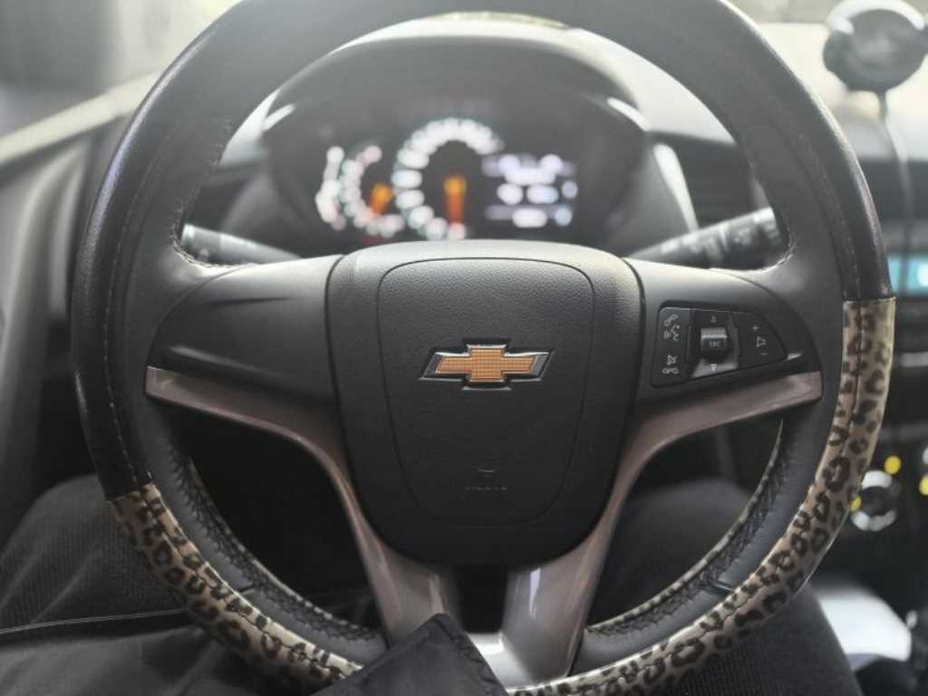 Chevrolet Trax - Vista 7