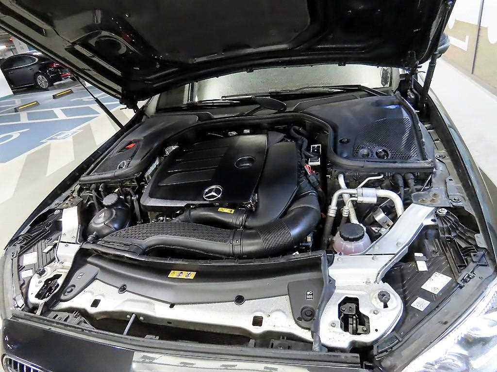 Mercedes Benz E class 2022 Gris - Importación desde Corea - HF Imports Iquique - Foto 19