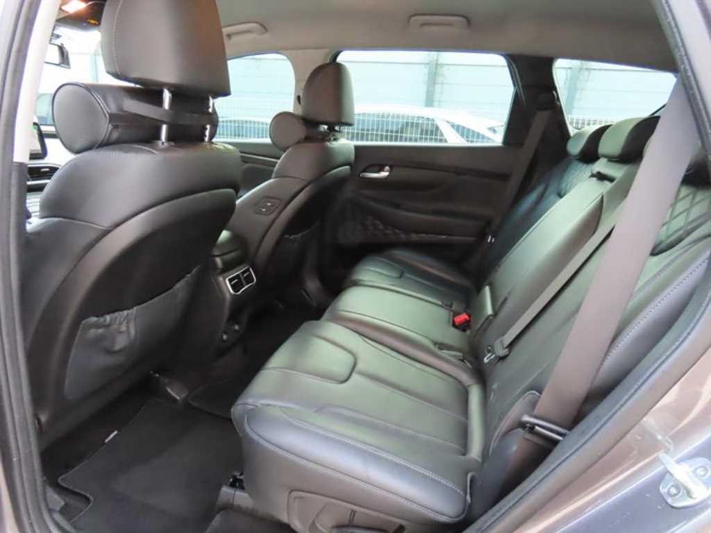 HYUNDAI Santa Fe - Vista 8