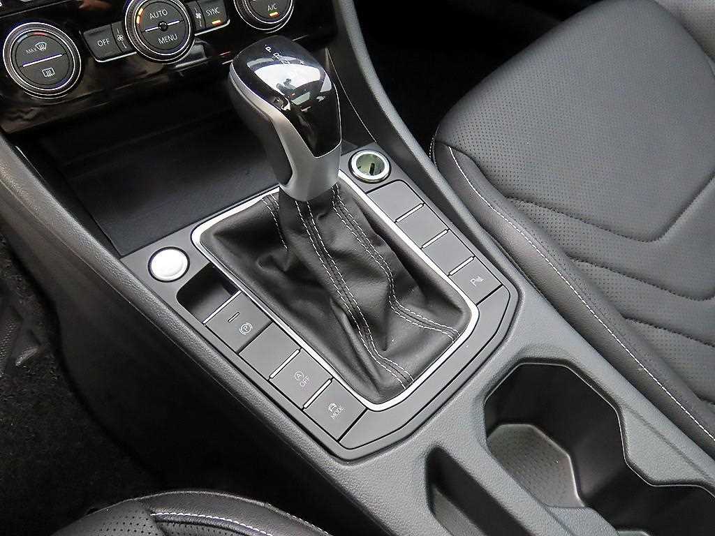 Volkswagen Jetta - Vista 10