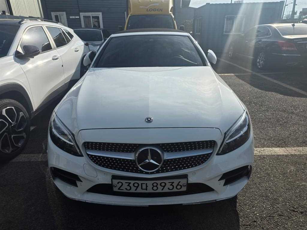 Mercedes Benz C Class 2019 Blanco - Importación desde Corea - HF Imports Iquique - Foto 1