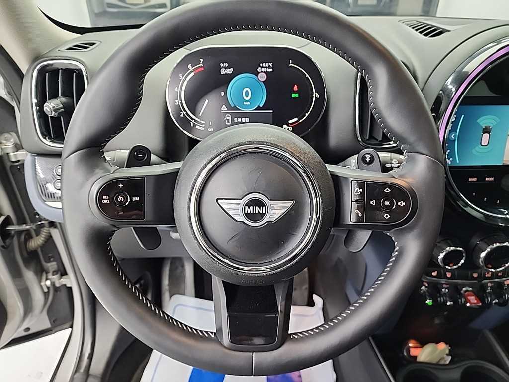 Mini Countryman - Vista 9