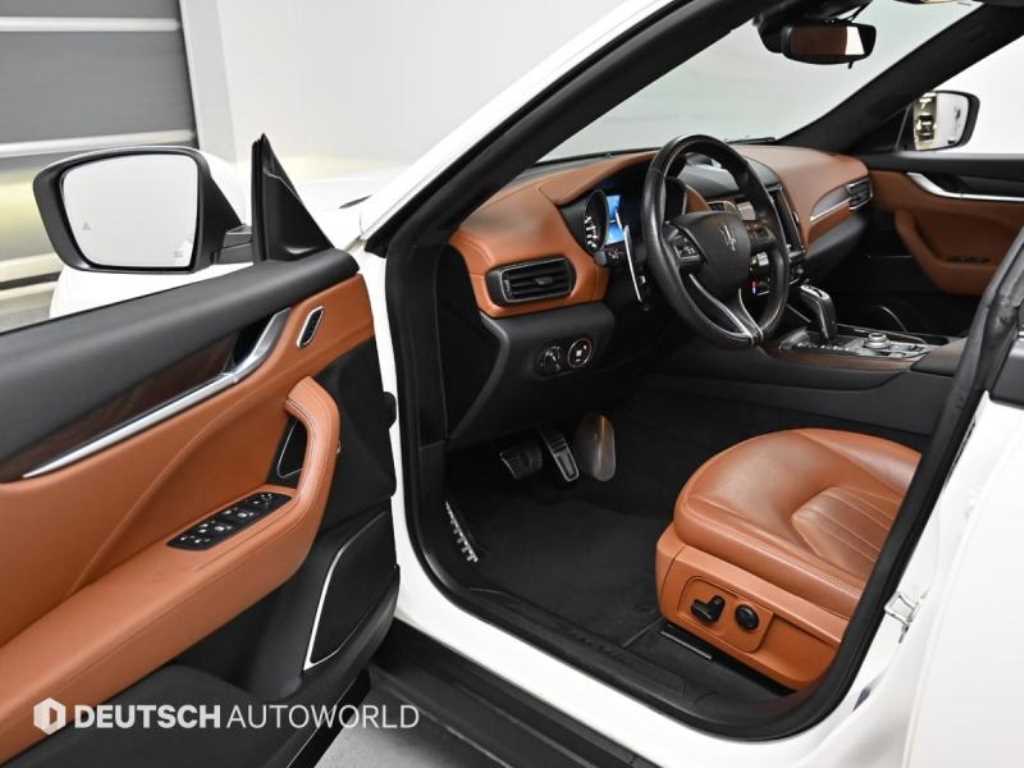 Maserati Levante - Vista 11