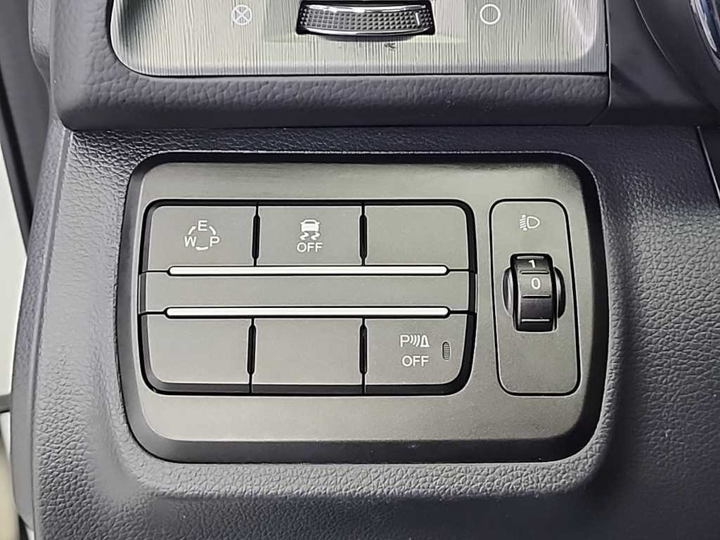 Ssangyong Tivoli 2018 - Importación desde Corea - HF Imports Iquique - Foto 17