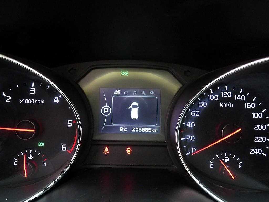 KIA Carnival 2018 Gris - Importación desde Corea - HF Imports Iquique - Foto 13