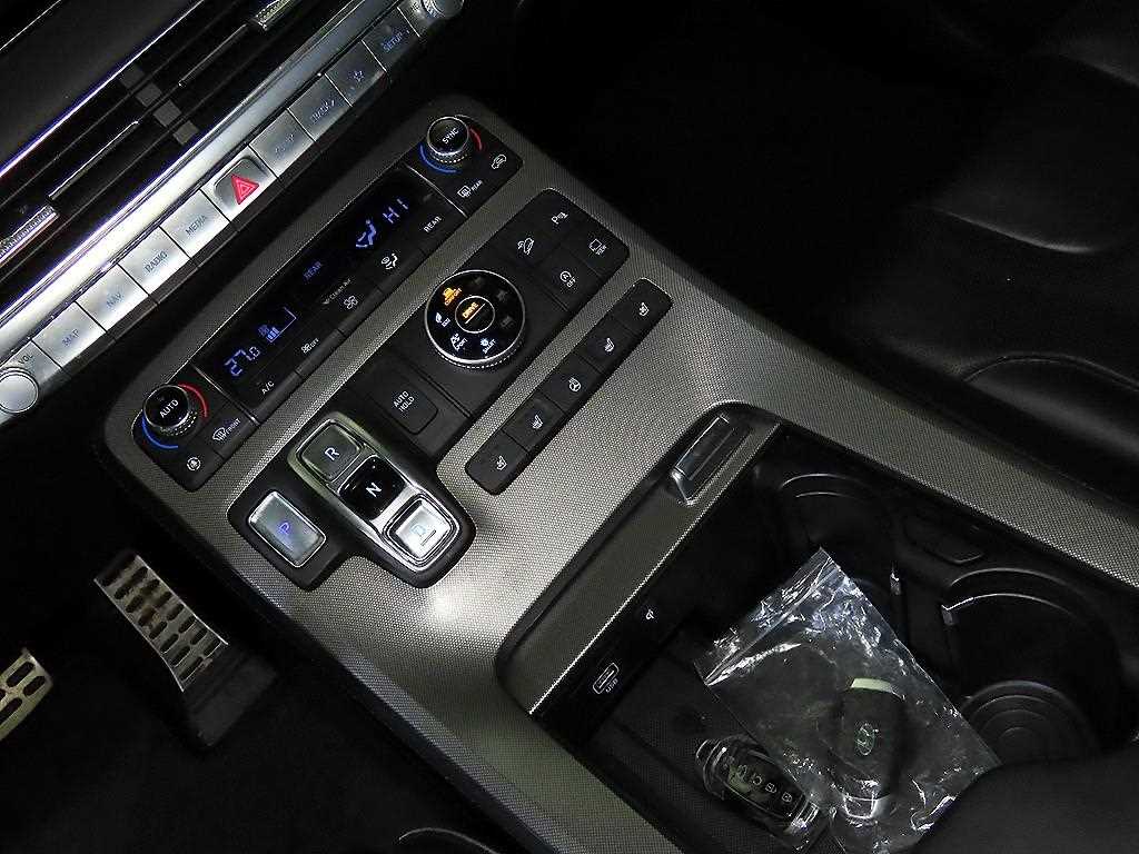 HYUNDAI Palisade - Vista 12