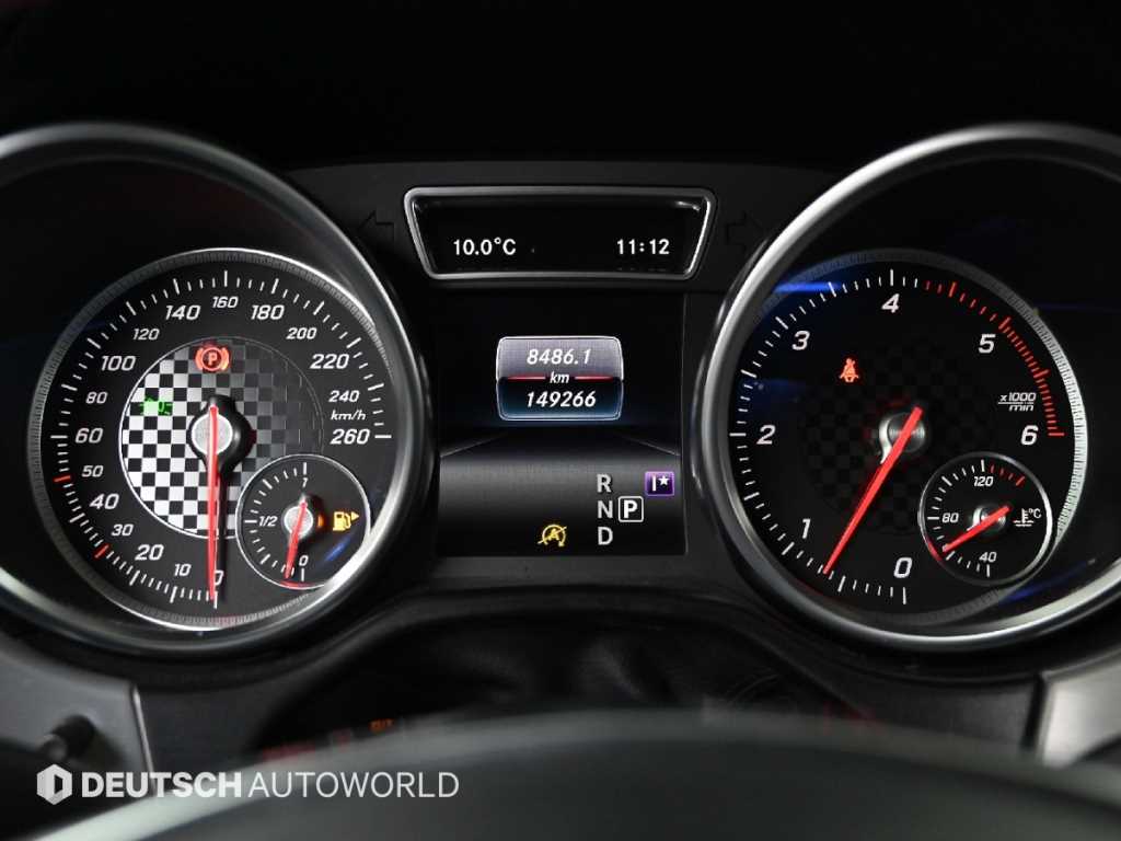 Mercedes Benz GLE Class - Vista 5