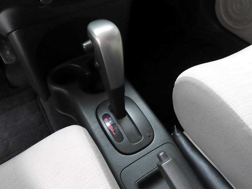 Nissan Cube - Vista 11