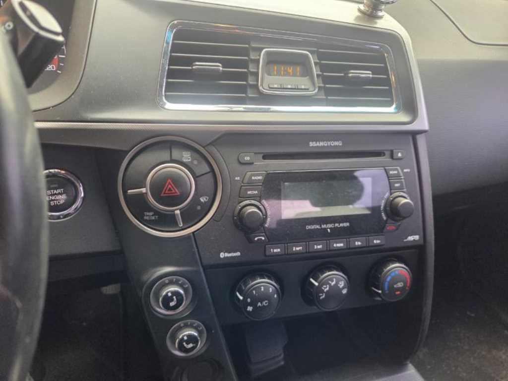 Ssangyong Korando - Vista 6