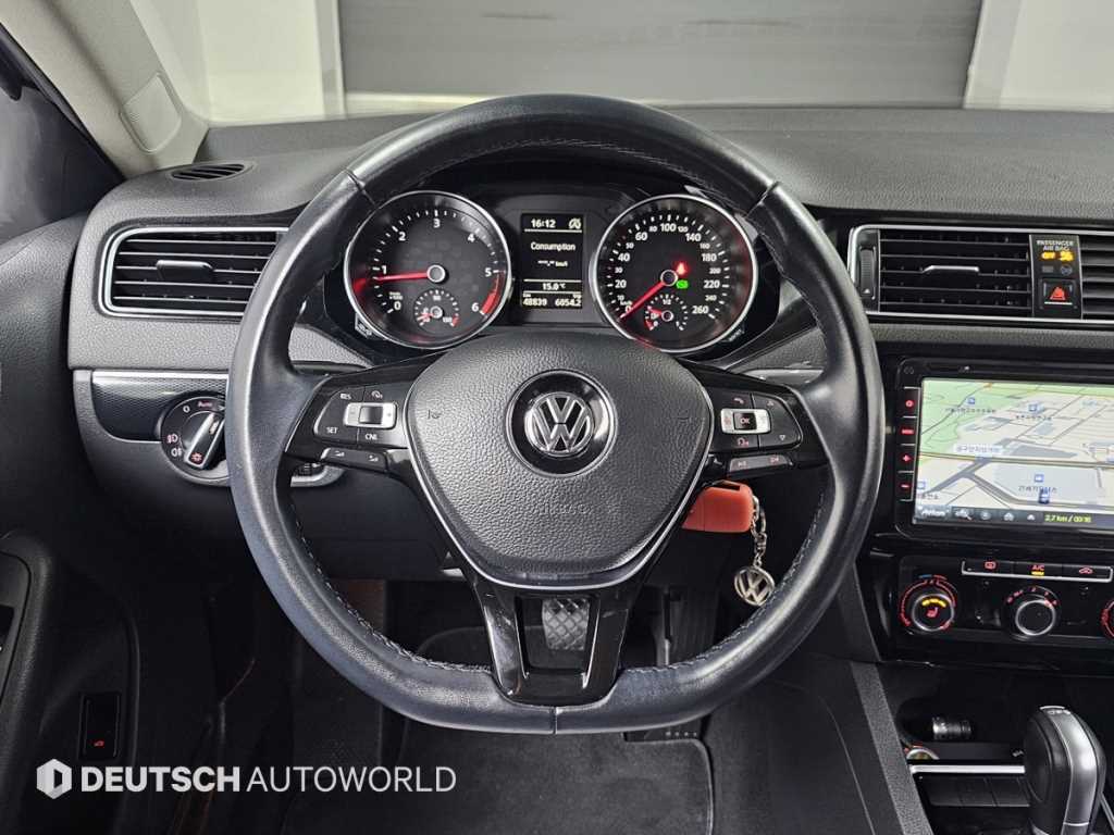 Volkswagen Jetta 2015 Gris - Importación desde Corea - HF Imports Iquique - Foto 13