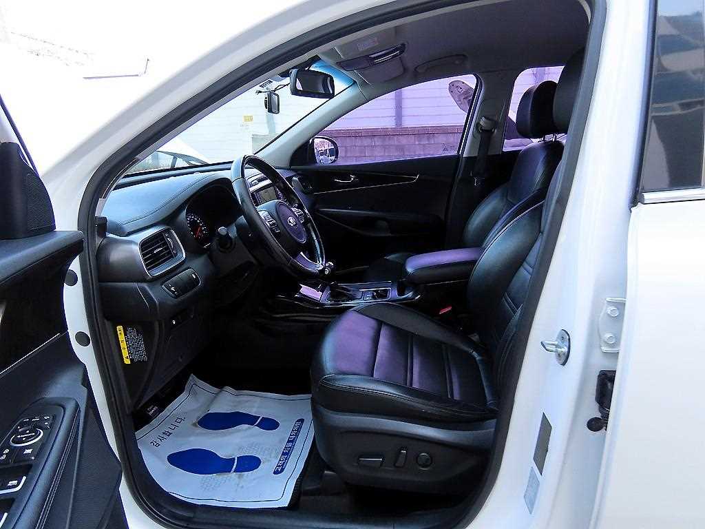 KIA Sorento - Vista 5