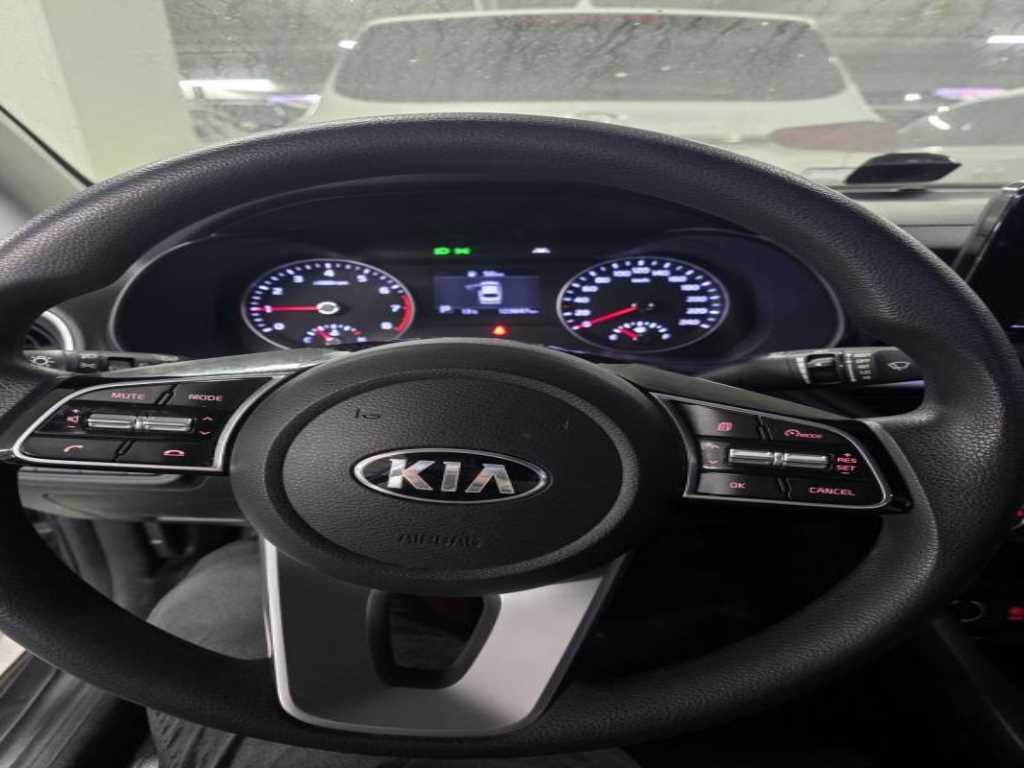 KIA K3 - Vista 7
