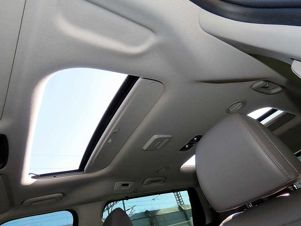 KIA Carnival 2024 Blanco - Importación desde Corea - HF Imports Iquique - Foto 16