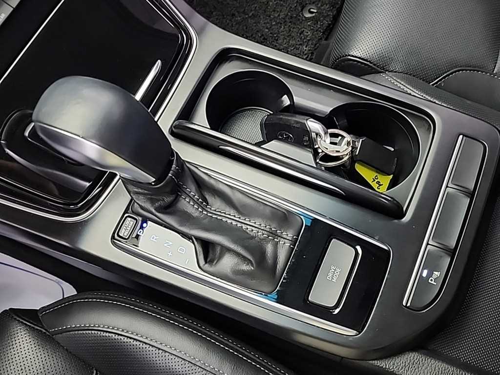 HYUNDAI Grandeur - Vista 8