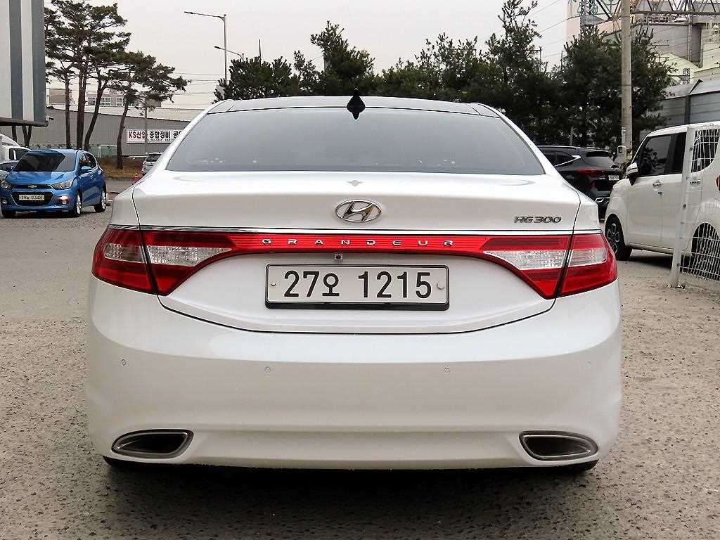 HYUNDAI Grandeur - Vista 4