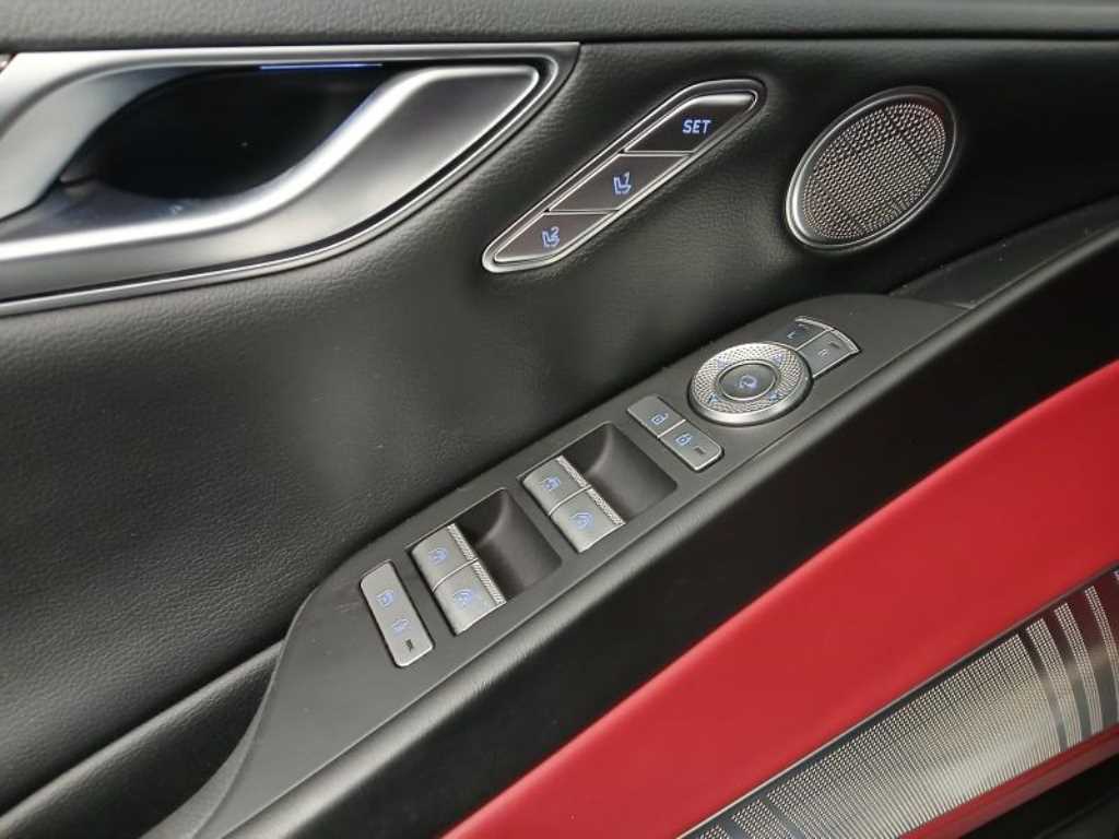 Genesis G80 2022 Blanco - Importación desde Corea - HF Imports Iquique - Foto 13