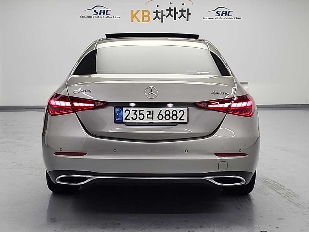 Mercedes Benz C Class - Vista 3