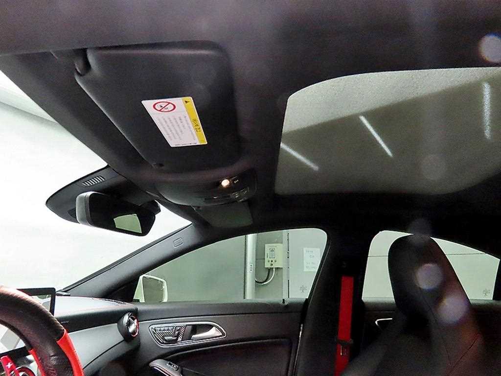 Mercedes Benz CLA Class 2016 Blanco - Importación desde Corea - HF Imports Iquique - Foto 18