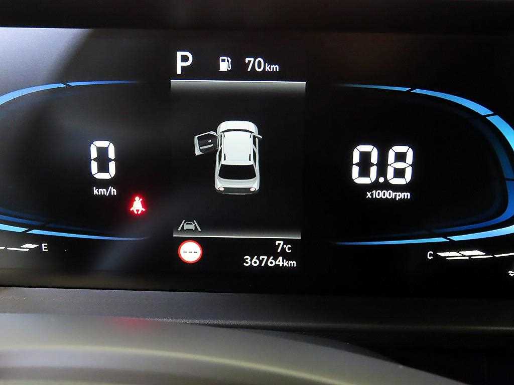 HYUNDAI Casper - Vista 9