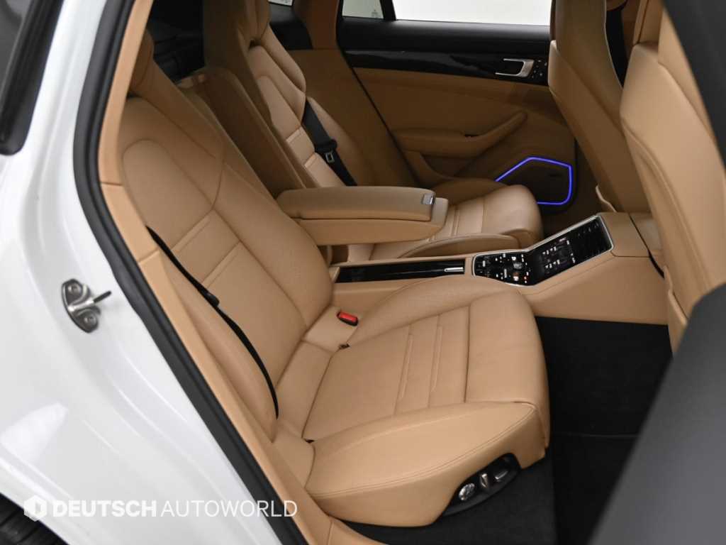 Porsche Panamera - Vista 12
