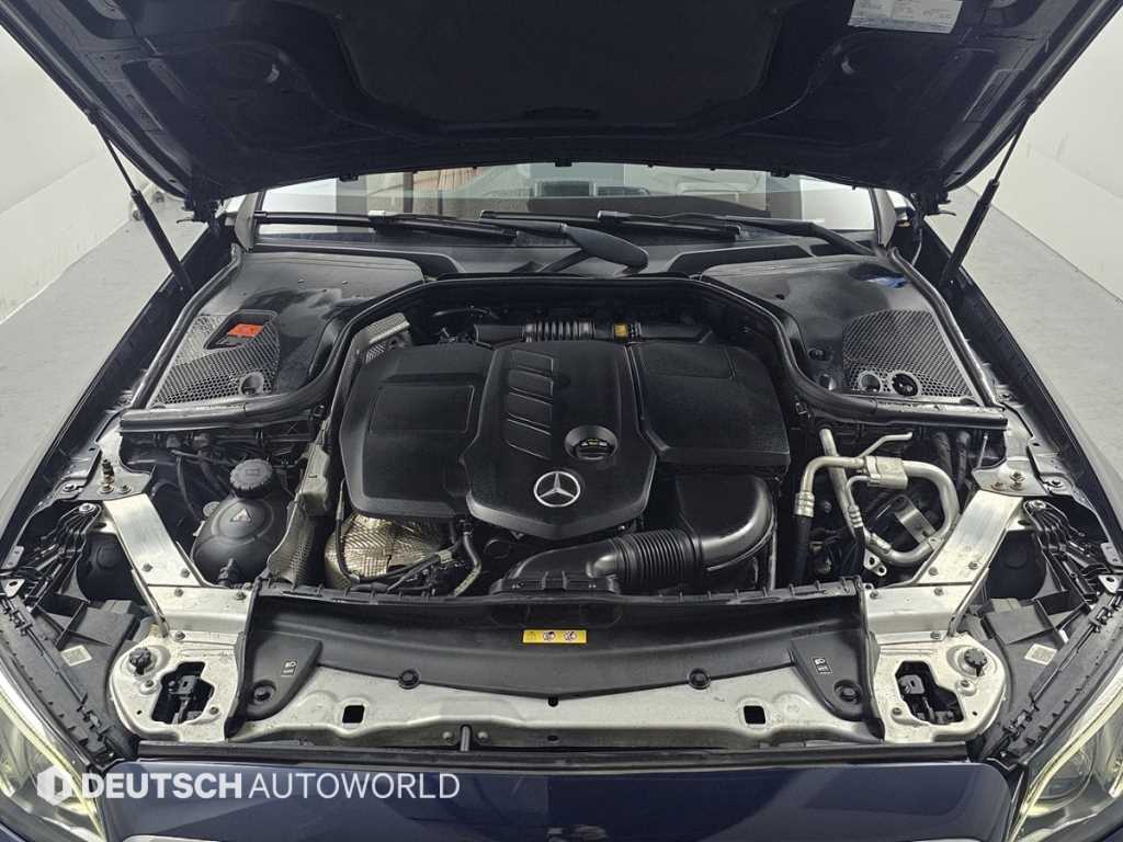 Mercedes Benz E class - Vista 6