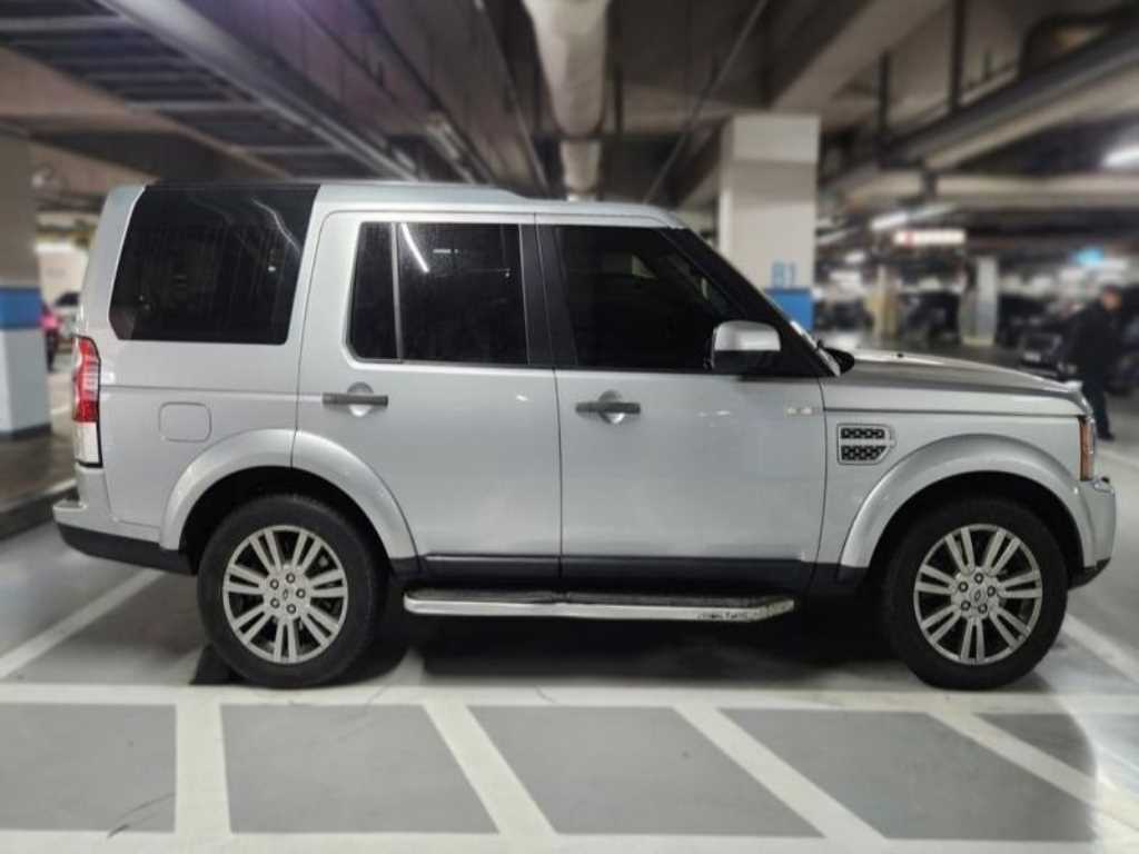Land Rover Discovery - Vista 3