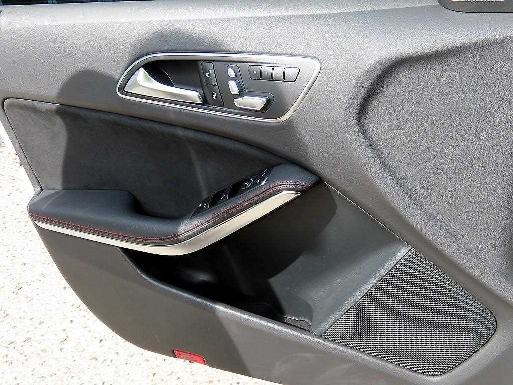 Mercedes Benz A Class - Vista 11