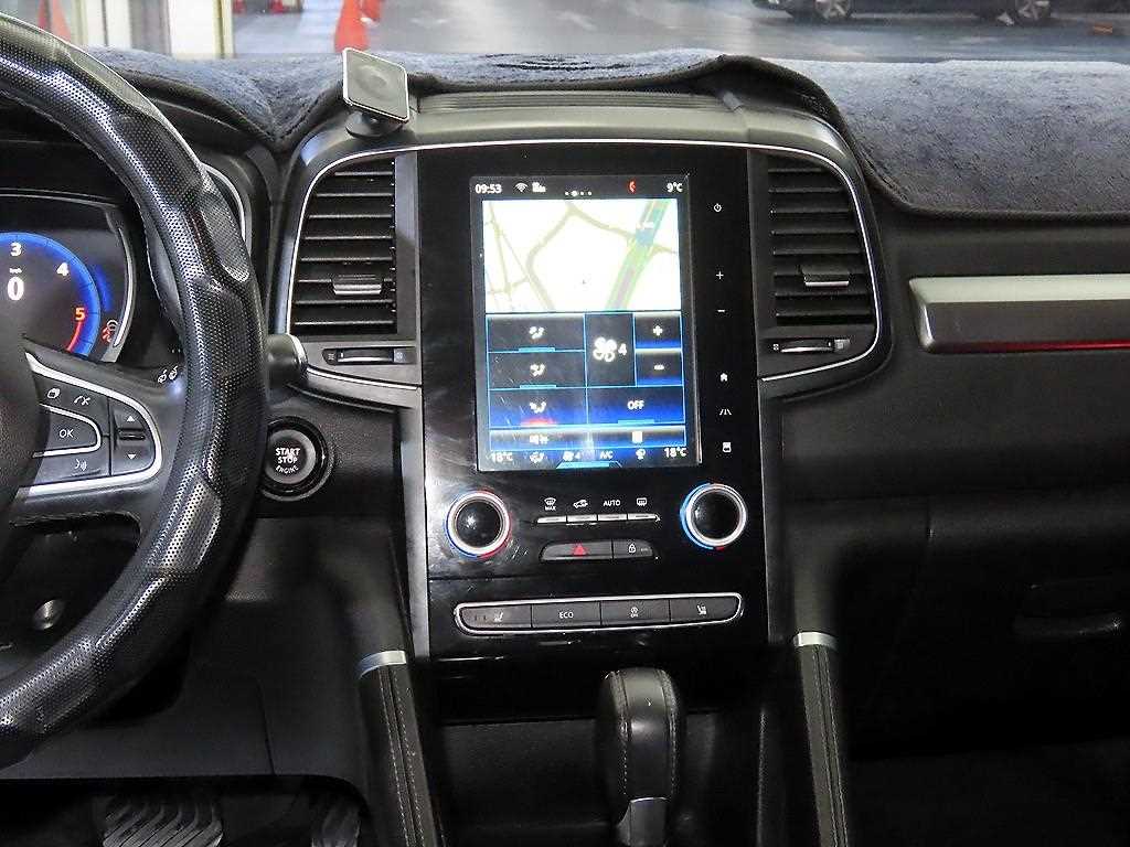 SAMSUNG QM6 - Vista 11