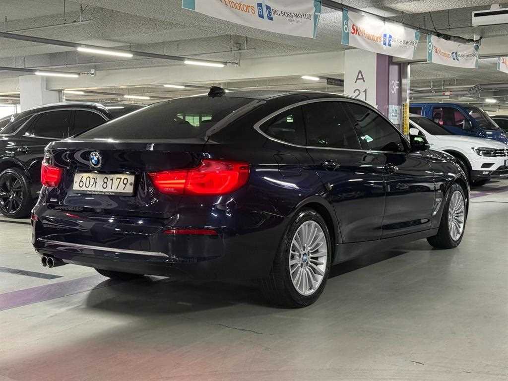 BMW Gran Turismo - Vista 3