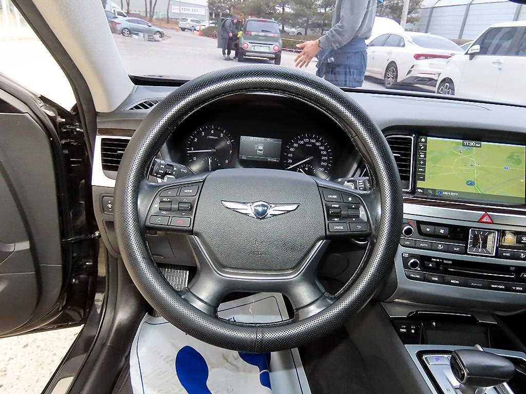 Genesis G80 - Vista 8