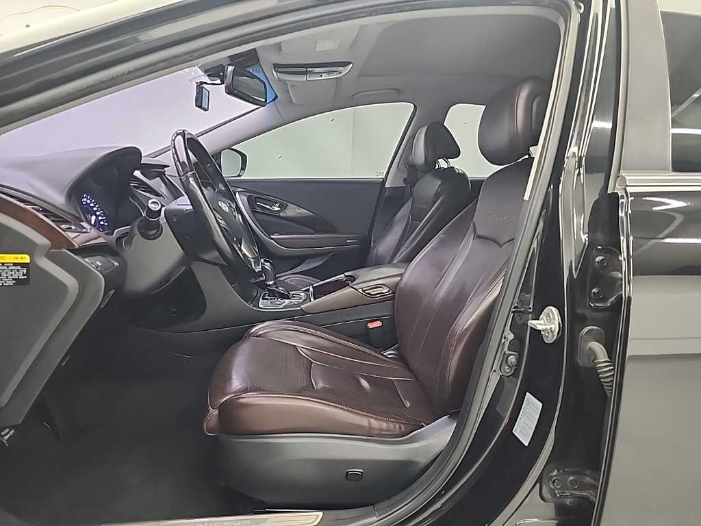 HYUNDAI Grandeur - Vista 11