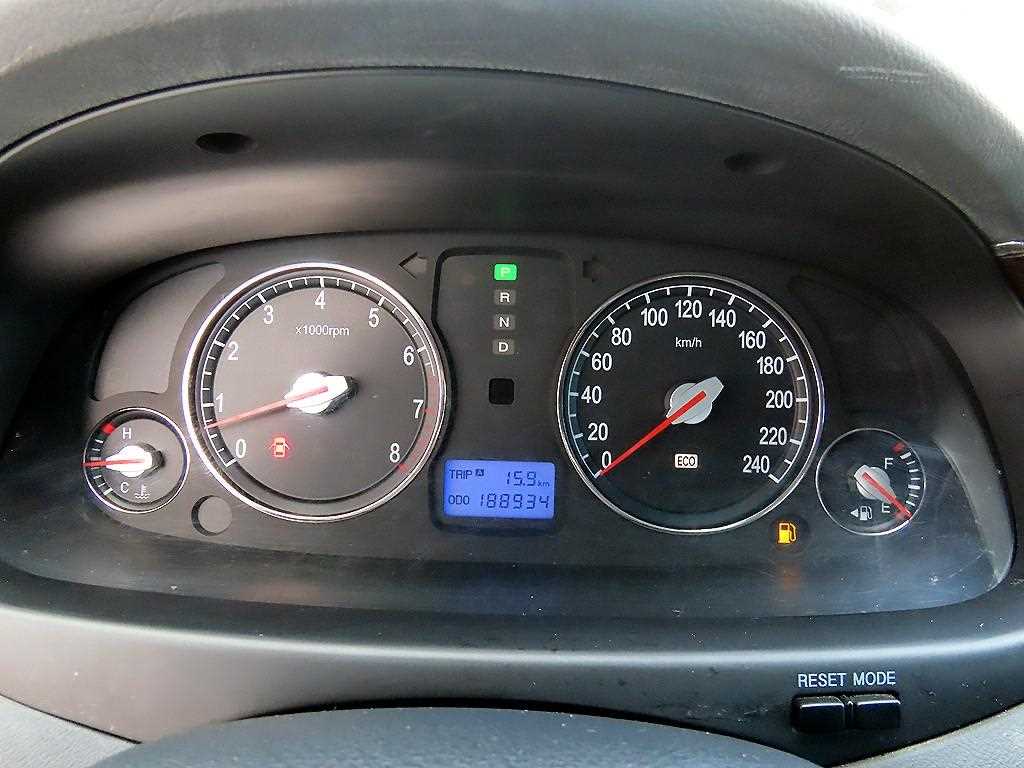 HYUNDAI Grandeur - Vista 9